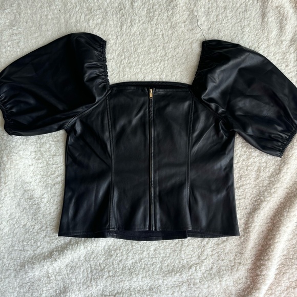 NWT Mark New York Black Faux Leather Puff Sleeve Top Size Large - NWT - Picture 4 of 9